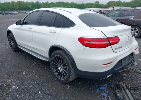 2018 Mercedes-Benz Glc 300 Coupe 4Matic z USA, uszkodzony, nr VIN WDC0J4KBXJF390360